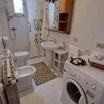 Casa Marcel Удженто